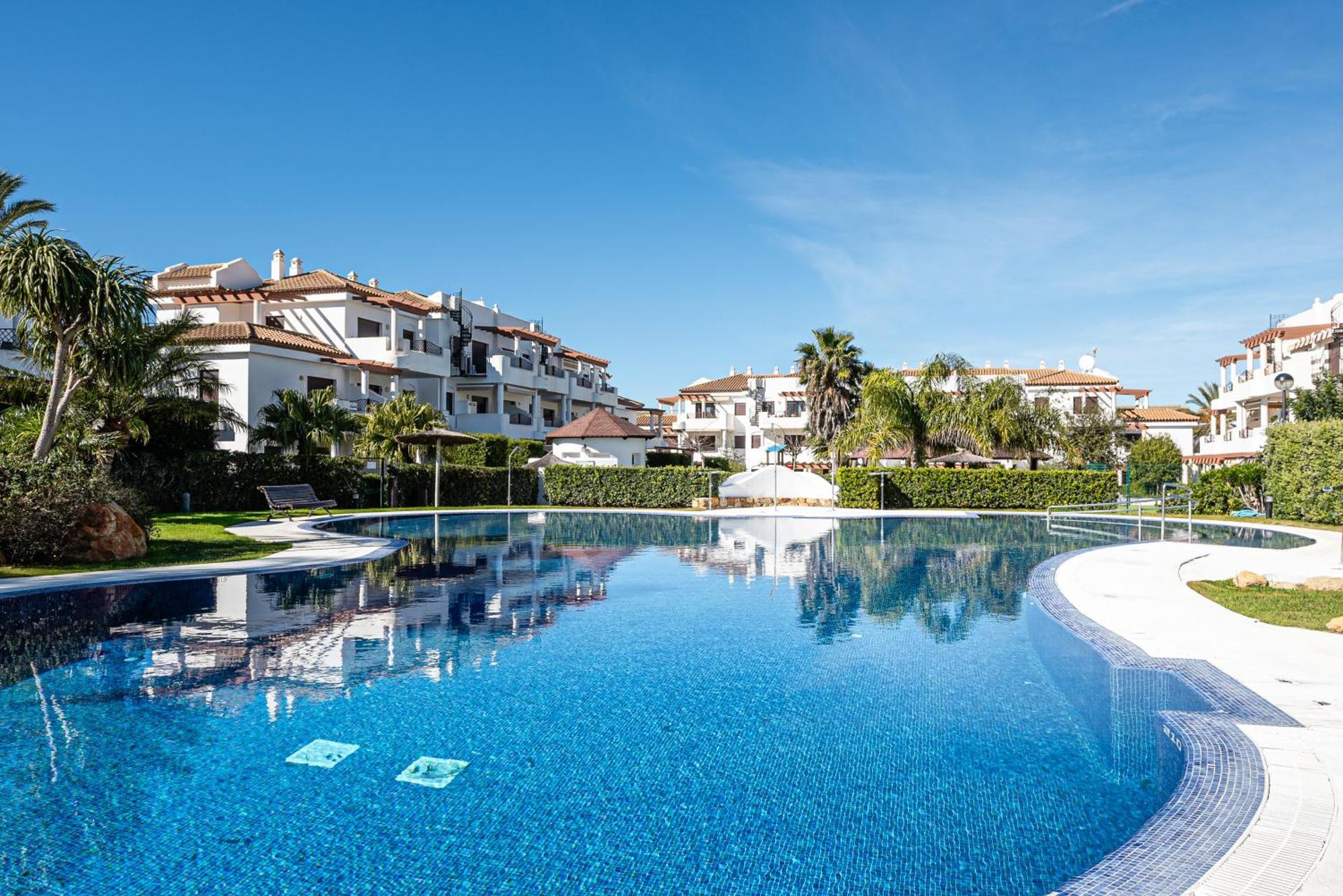 Familiar Muy Soleado Cerca De La Playa Y Parking Incluido Apartment *